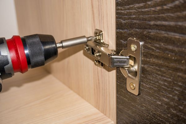 Cabinet Hinge Replacement in Flower Mound